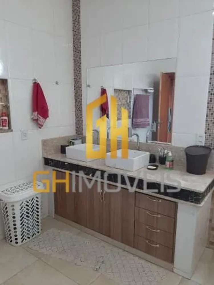 Sobrado, 4 quartos, 426 m² - Foto 1