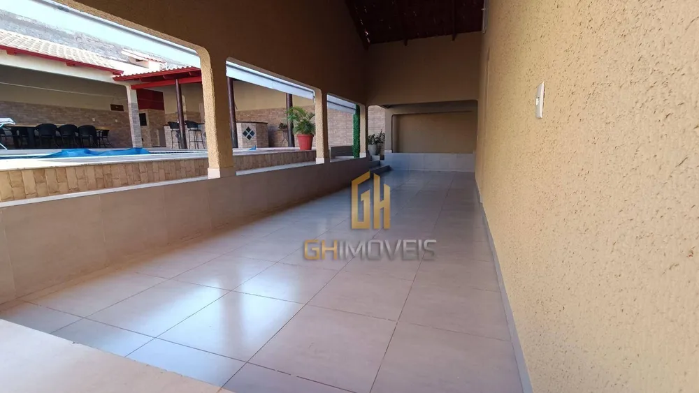 Casa, 3 quartos, 300 m² - Foto 1