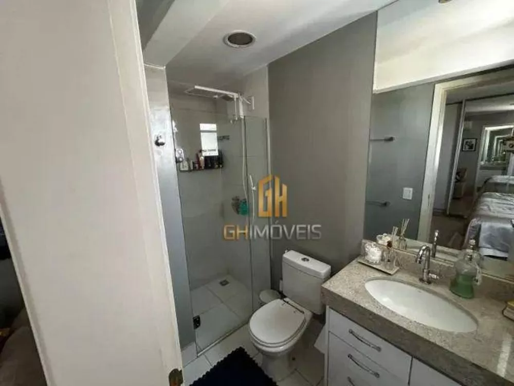 Apartamento à venda com 3 quartos, 137m² - Foto 4