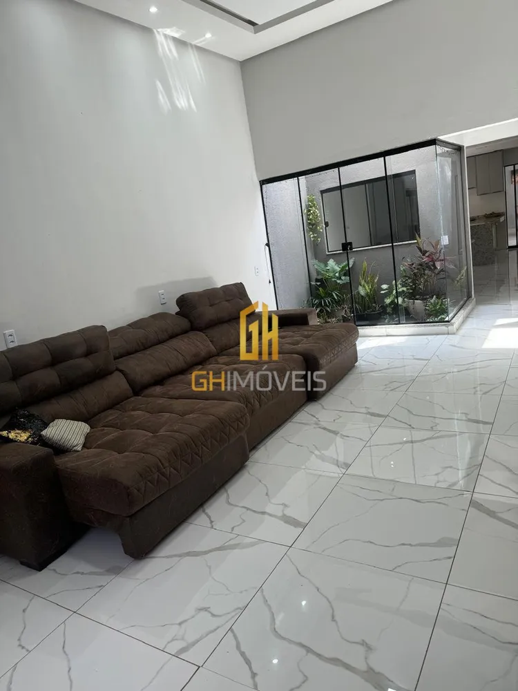 Casa, 3 quartos, 168 m² - Foto 2