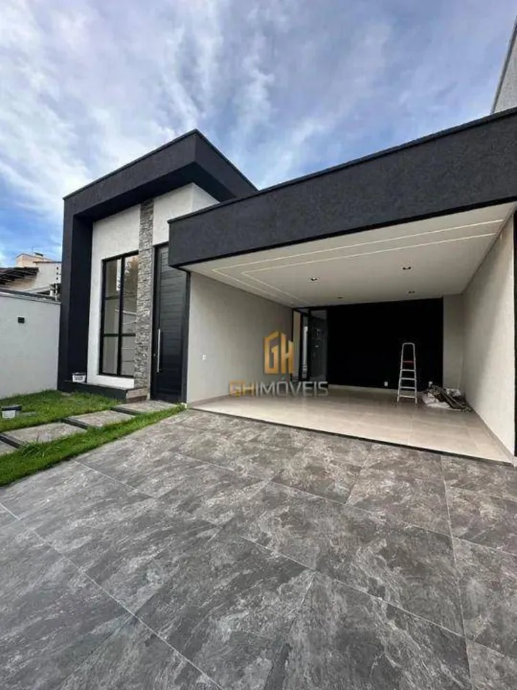 Casa, 3 quartos, 196 m² - Foto 1