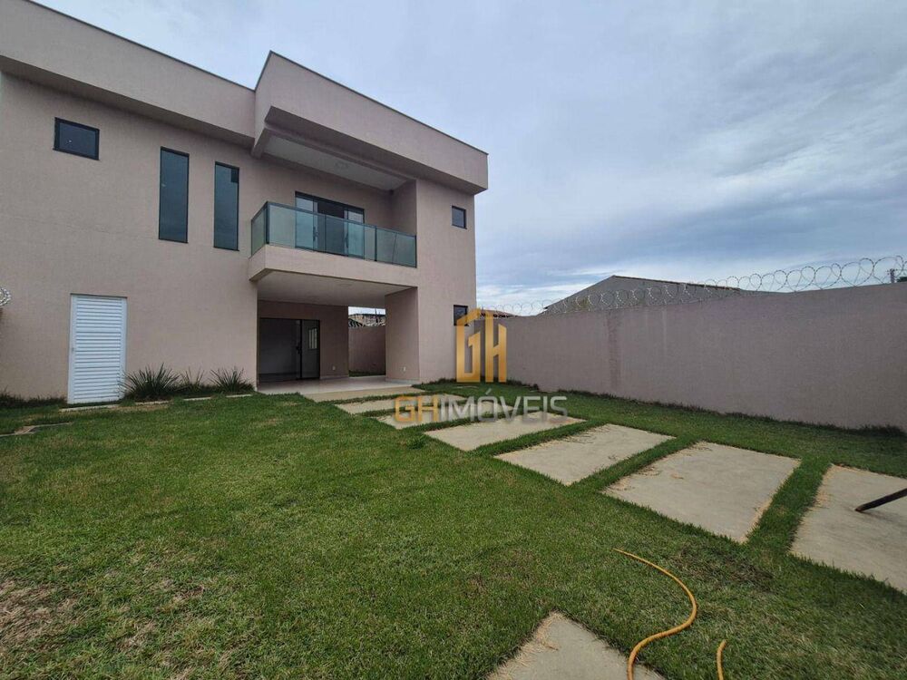 Sobrado à venda com 3 quartos, 160m² - Foto 1