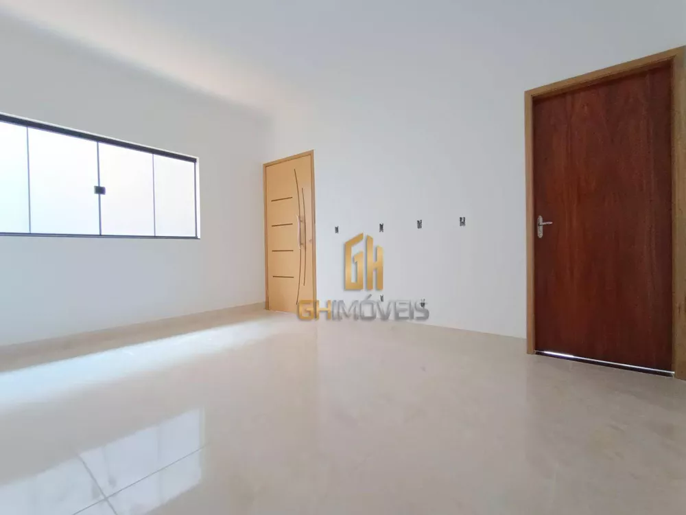 Casa à venda com 3 quartos, 120m² - Foto 4