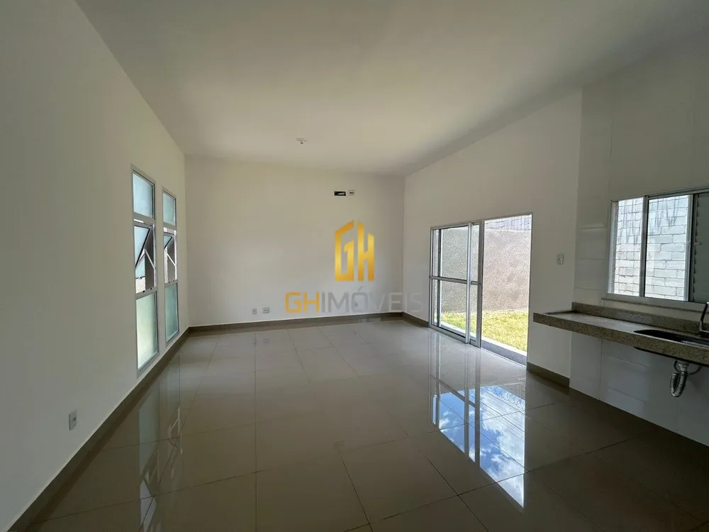 Casa, 3 quartos, 92 m² - Foto 2