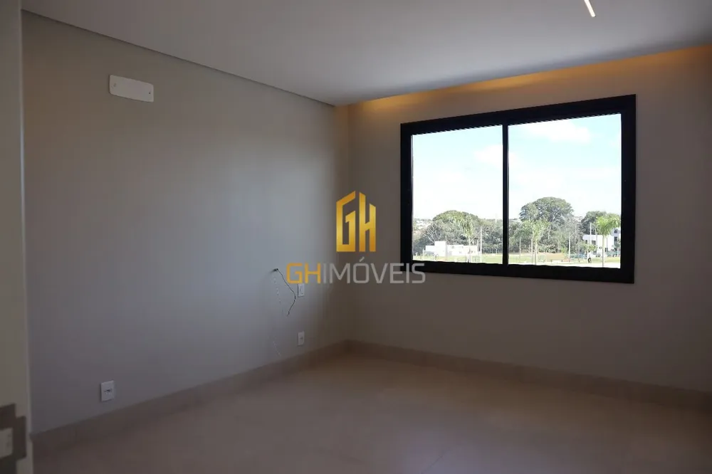 Sobrado, 3 quartos, 212 m² - Foto 1