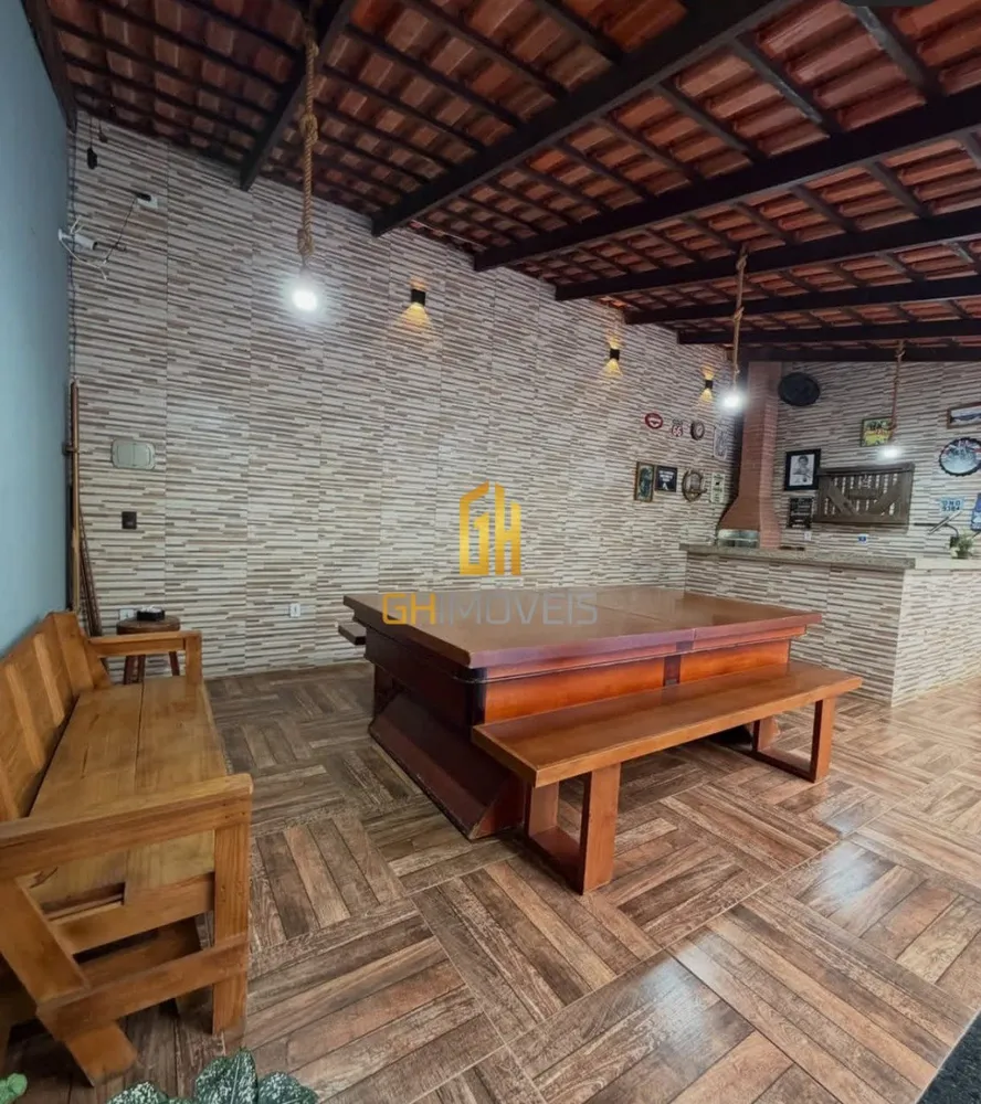 Casa, 3 quartos, 250 m² - Foto 2
