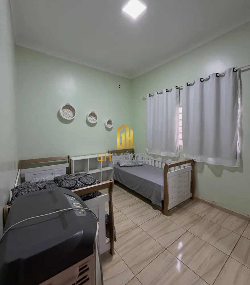 Casa, 3 quartos, 250 m² - Foto 4