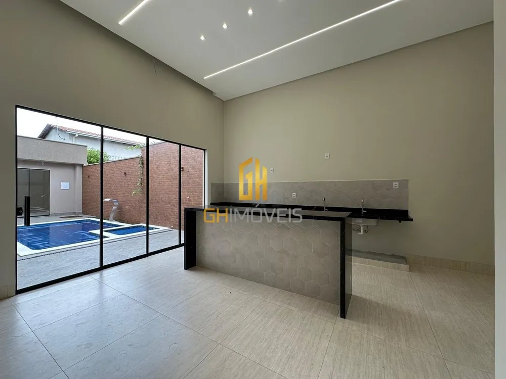 Casa, 3 quartos, 204 m² - Foto 2