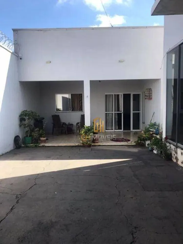 Casa, 4 quartos, 300 m² - Foto 4