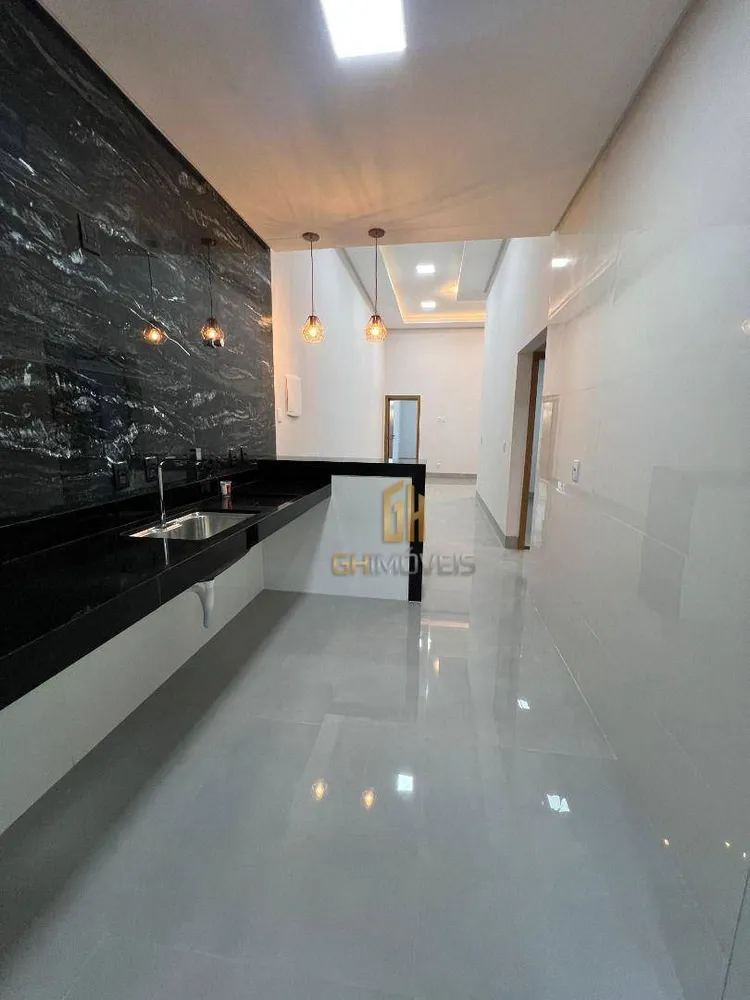 Casa, 3 quartos, 105 m² - Foto 1