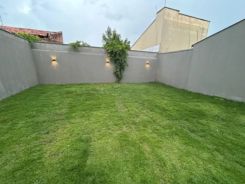 Sobrado, 3 quartos, 212 m² - Foto 1