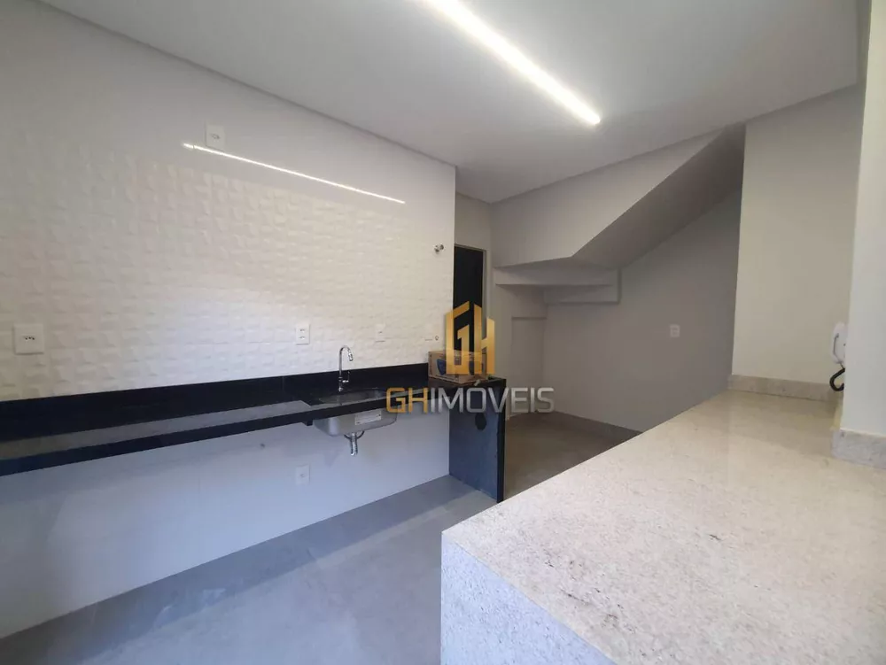 Sobrado à venda com 3 quartos, 132m² - Foto 3