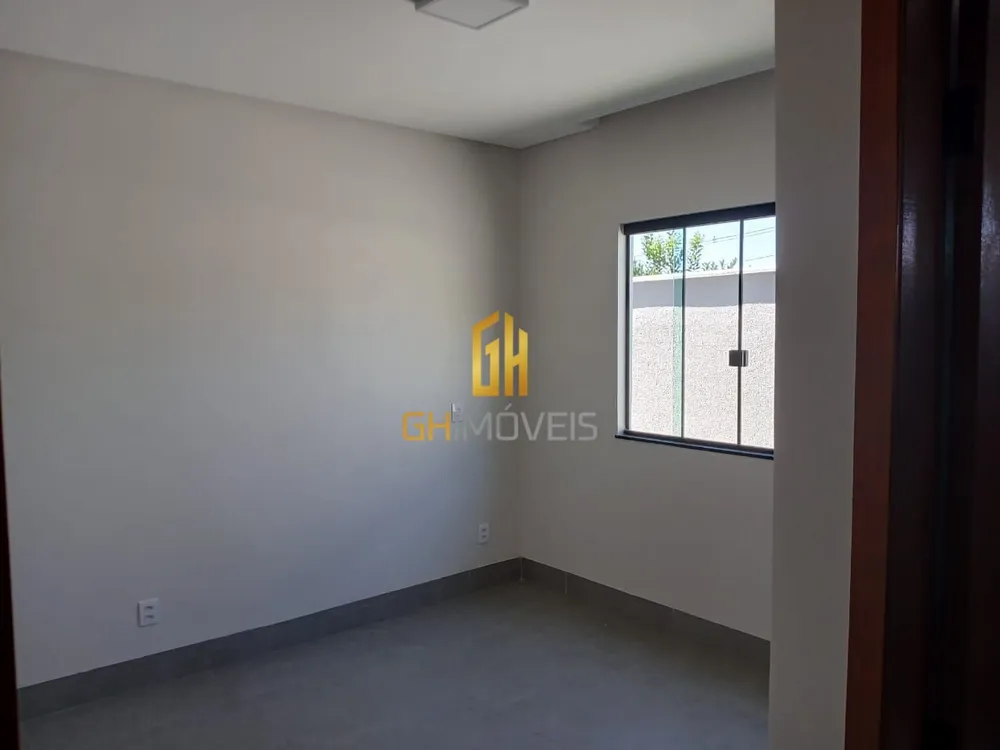 Casa, 3 quartos, 202 m² - Foto 2