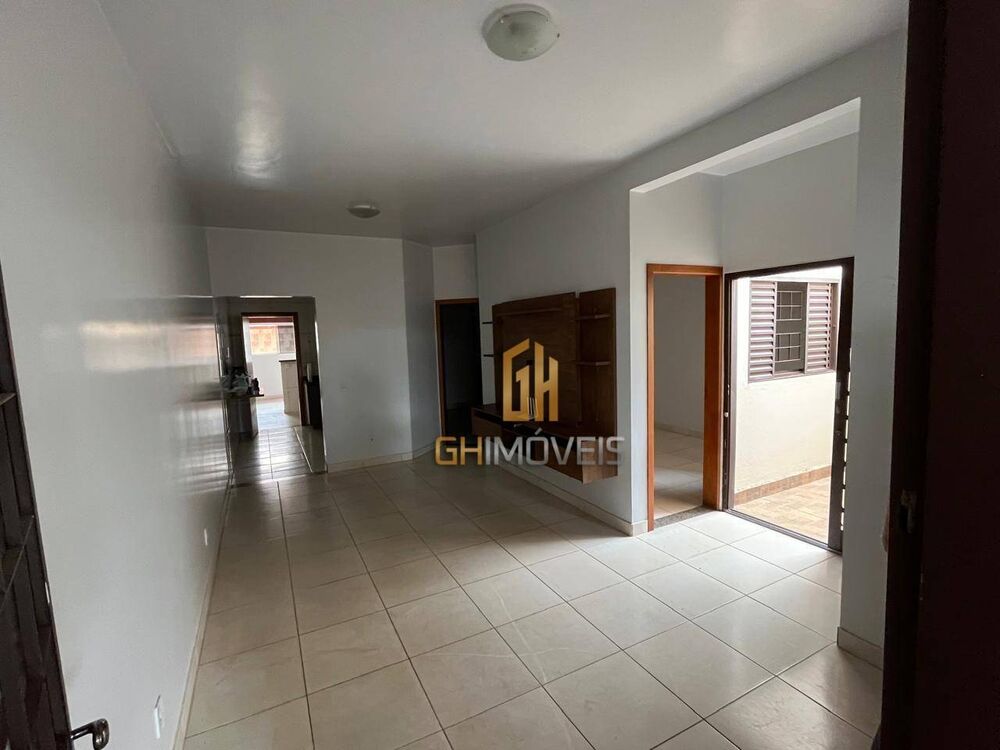 Casa, 3 quartos, 175 m² - Foto 2