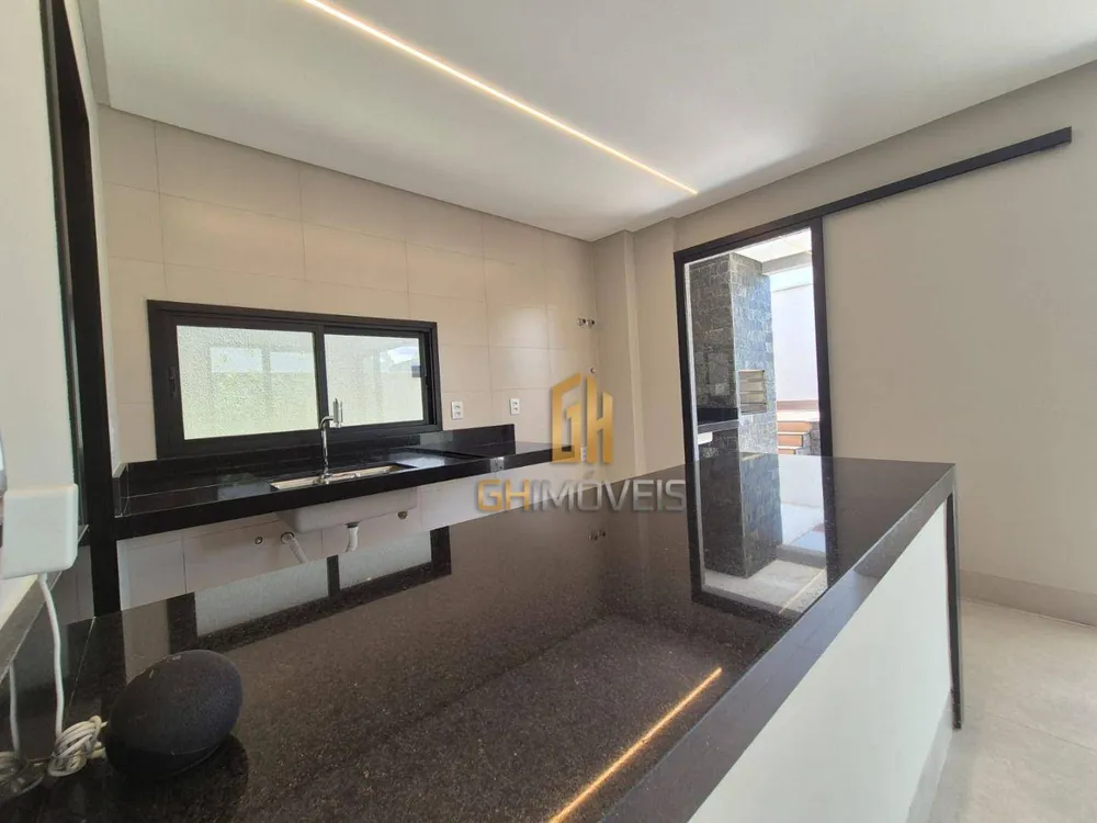 Sobrado, 4 quartos, 201 m² - Foto 1