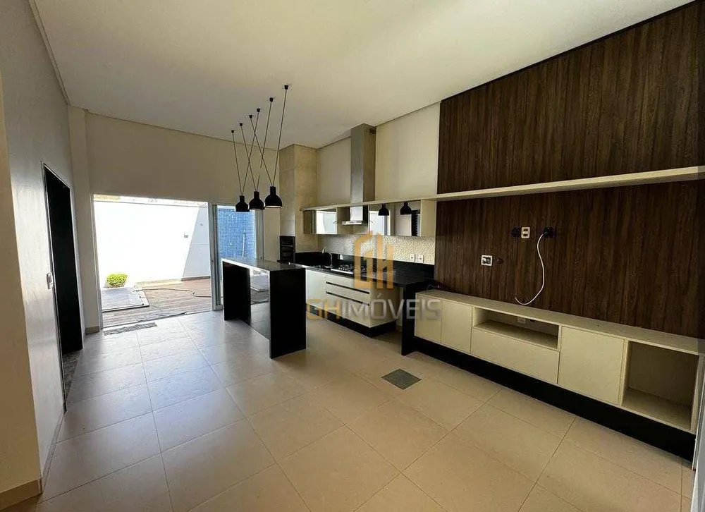 Sobrado, 3 quartos, 239 m² - Foto 4