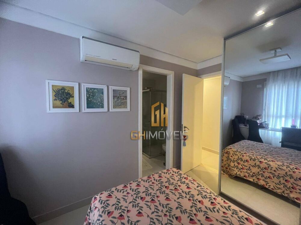 Apartamento, 4 quartos, 242 m² - Foto 4