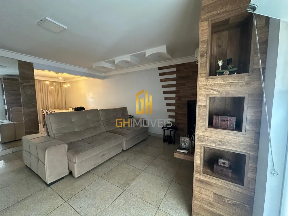Sobrado, 4 quartos, 195 m² - Foto 1