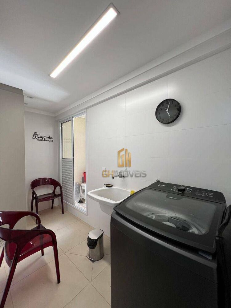 Apartamento à venda com 3 quartos, 157m² - Foto 6