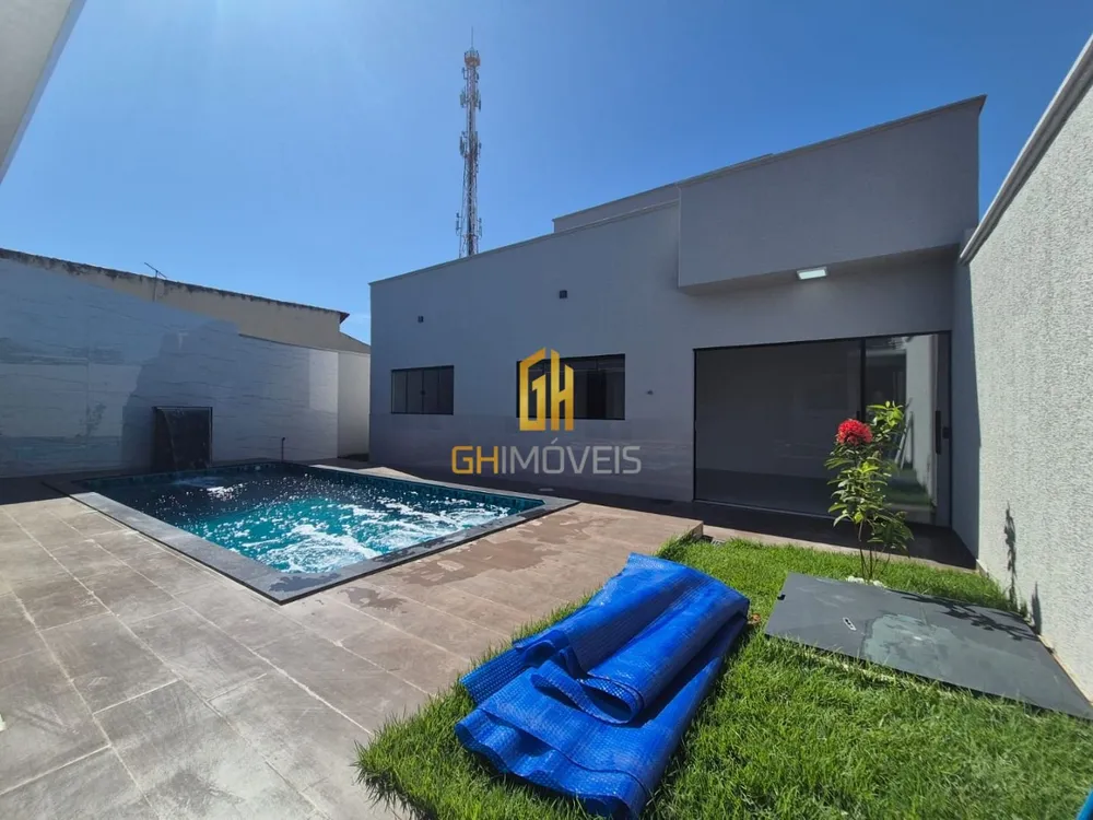 Casa, 3 quartos, 208 m² - Foto 1