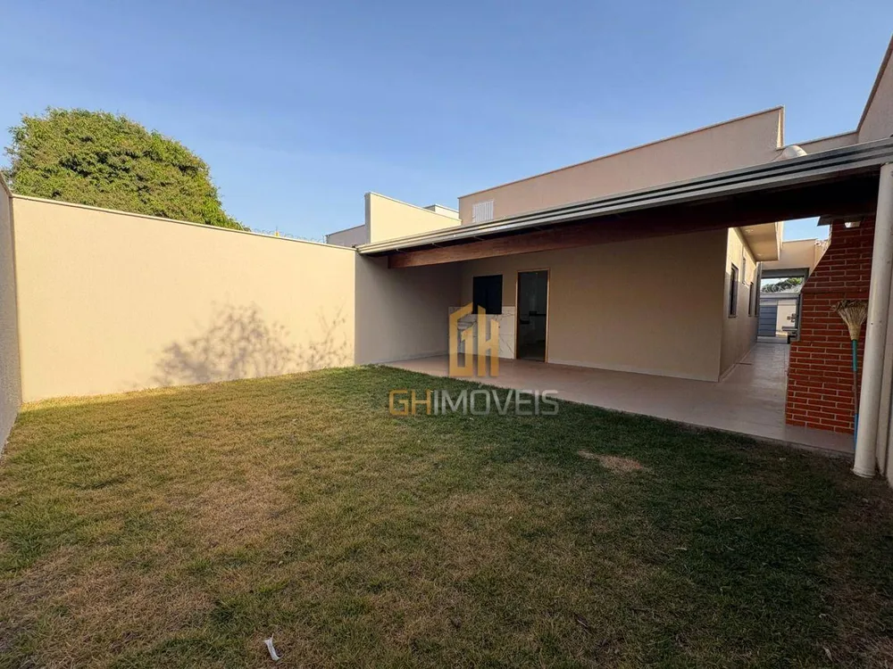 Casa, 3 quartos, 126 m² - Foto 1