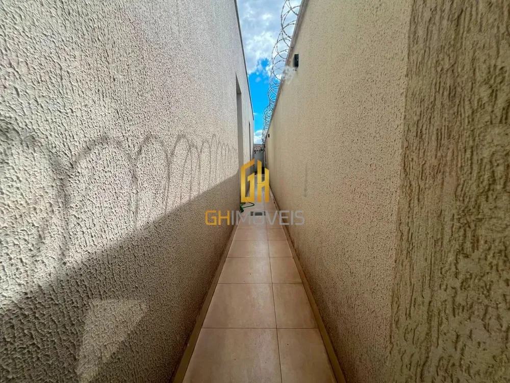 Casa, 3 quartos, 172 m² - Foto 2