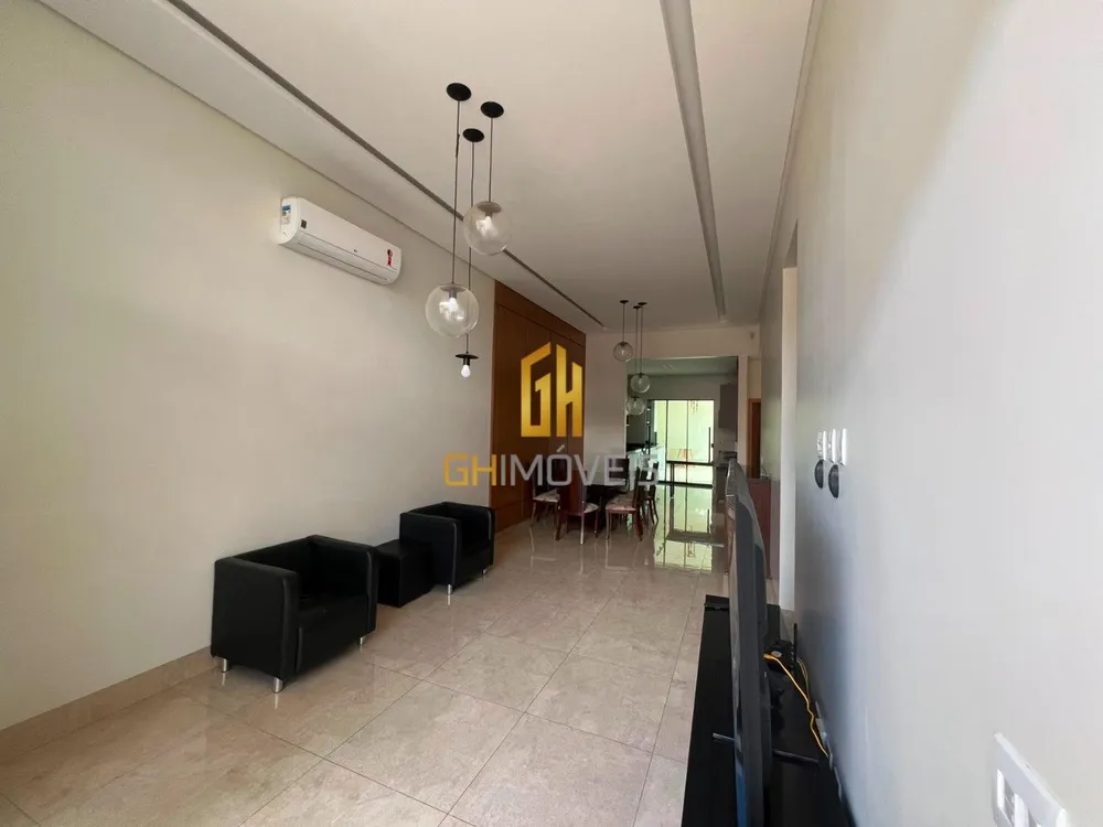 Casa, 3 quartos, 172 m² - Foto 1