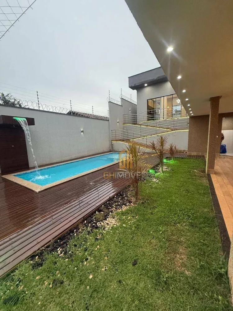 Casa, 3 quartos, 197 m² - Foto 2