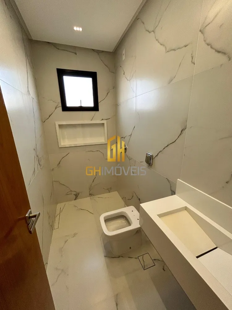 Sobrado, 4 quartos, 299 m² - Foto 1