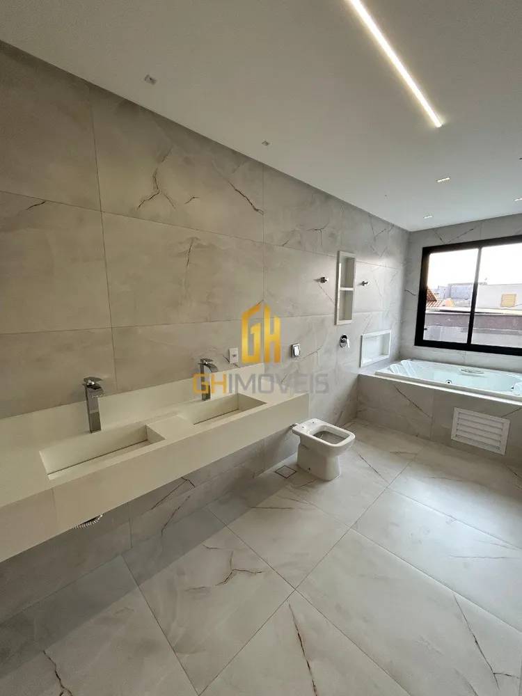 Sobrado, 4 quartos, 299 m² - Foto 4