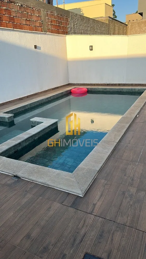 Sobrado, 3 quartos, 180 m² - Foto 2