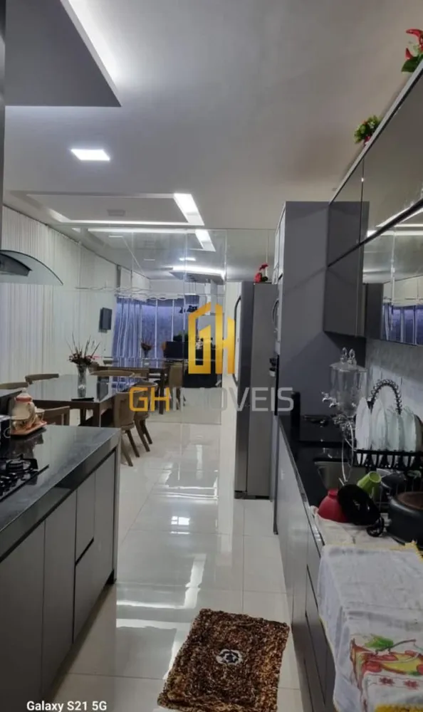 Casa, 3 quartos, 151 m² - Foto 1