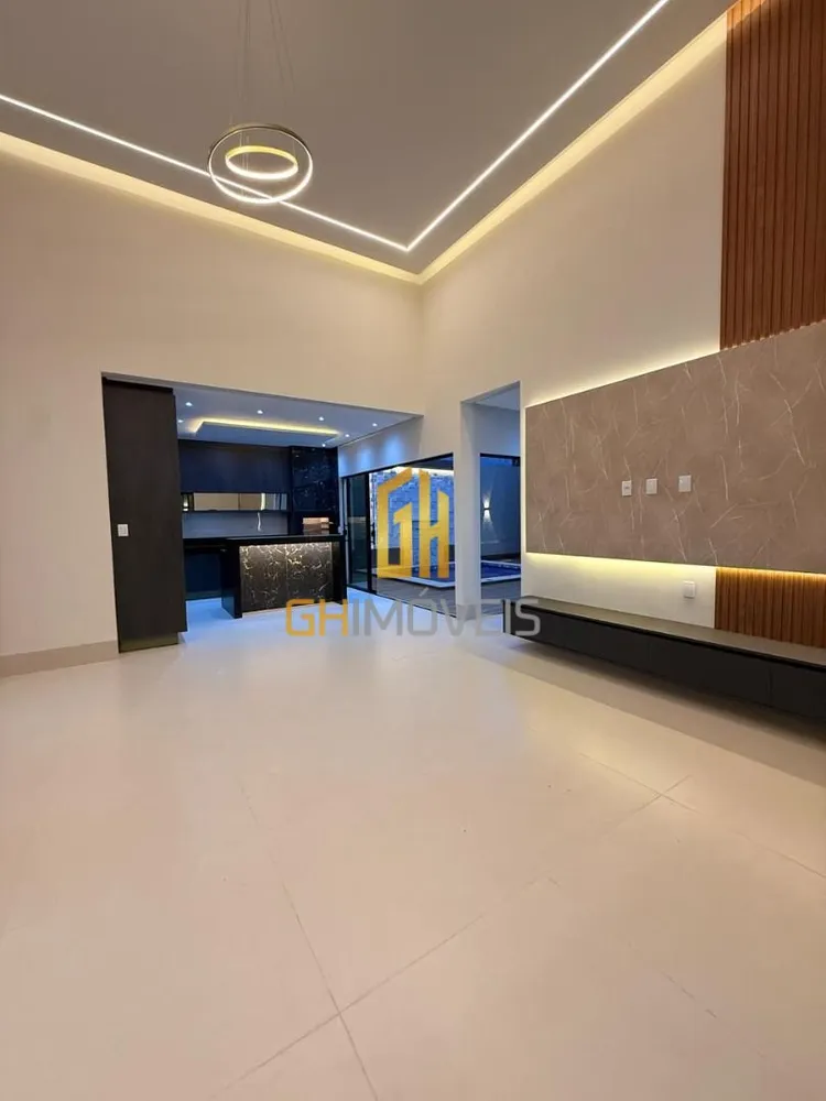 Casa, 4 quartos, 200 m² - Foto 1