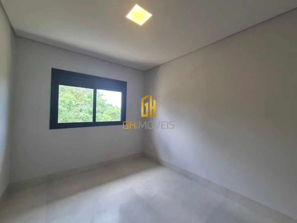 Sobrado, 4 quartos, 223 m² - Foto 1