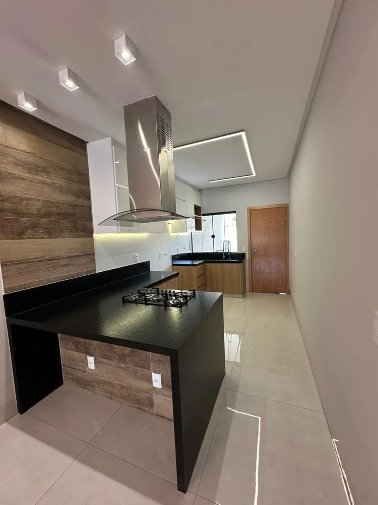 Casa, 3 quartos, 147 m² - Foto 2