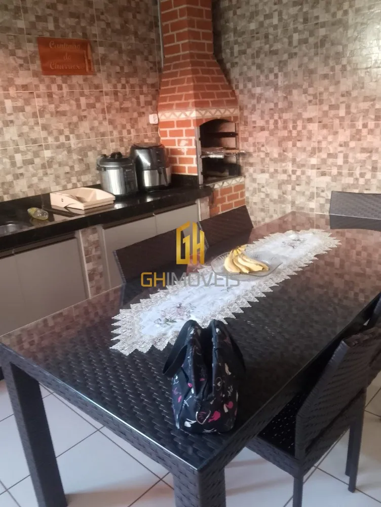 Casa, 3 quartos, 210 m² - Foto 4