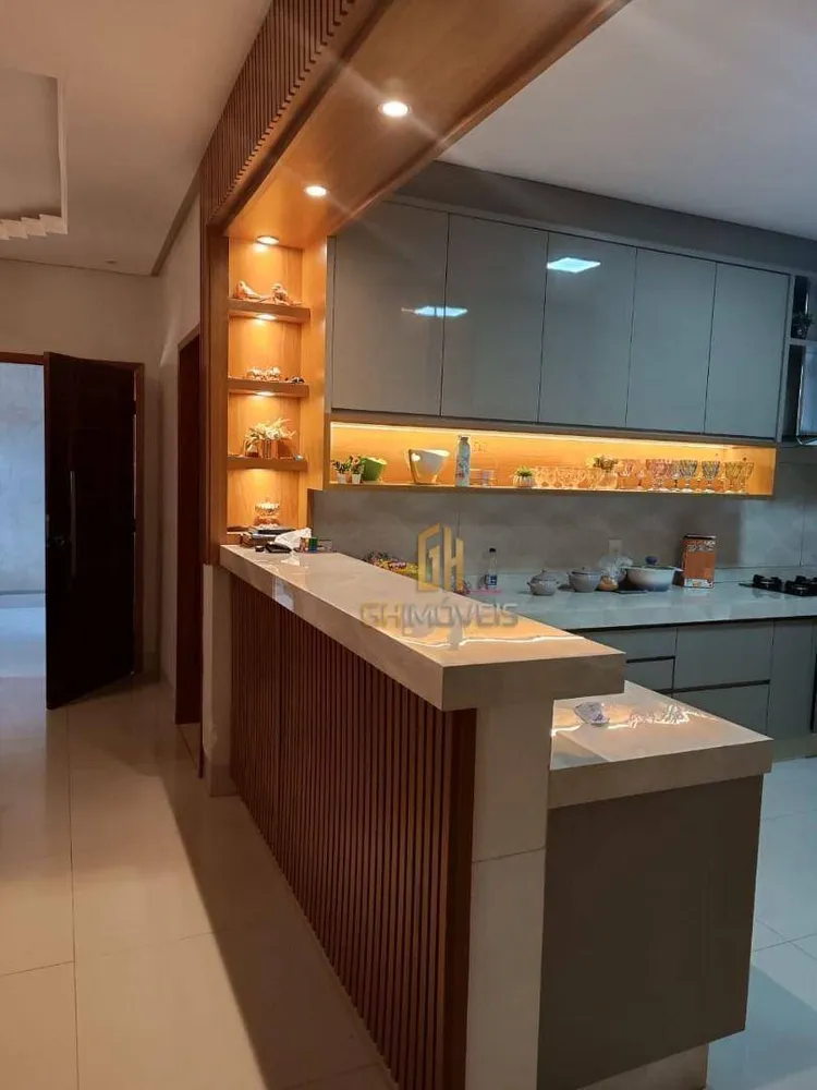 Casa, 4 quartos, 182 m² - Foto 4
