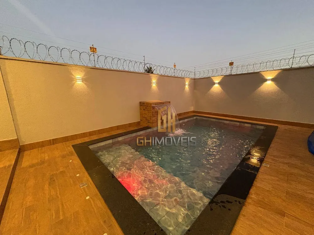 Casa, 3 quartos, 170 m² - Foto 1
