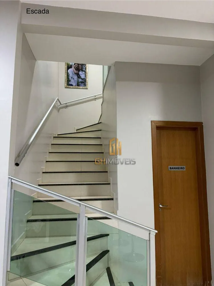 Sobrado, 3 quartos, 200 m² - Foto 2