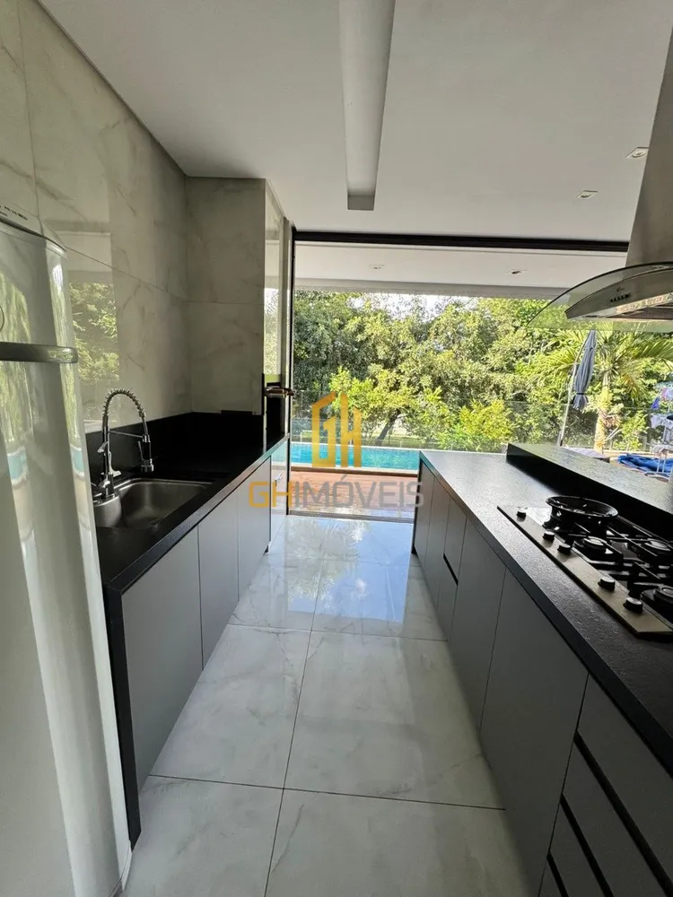 Sobrado, 4 quartos, 270 m² - Foto 3