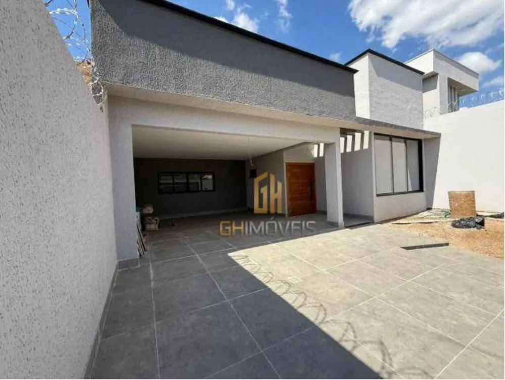 Casa, 3 quartos, 230 m² - Foto 1