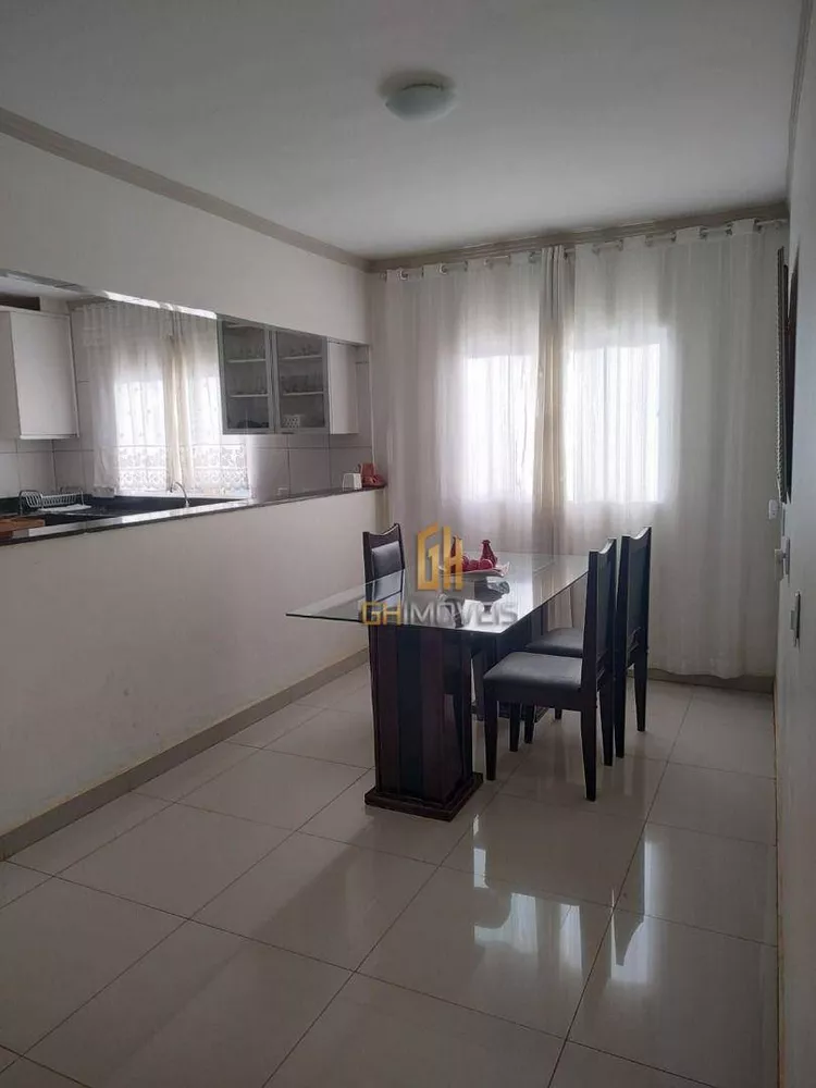 Sobrado à venda com 5 quartos, 300m² - Foto 6