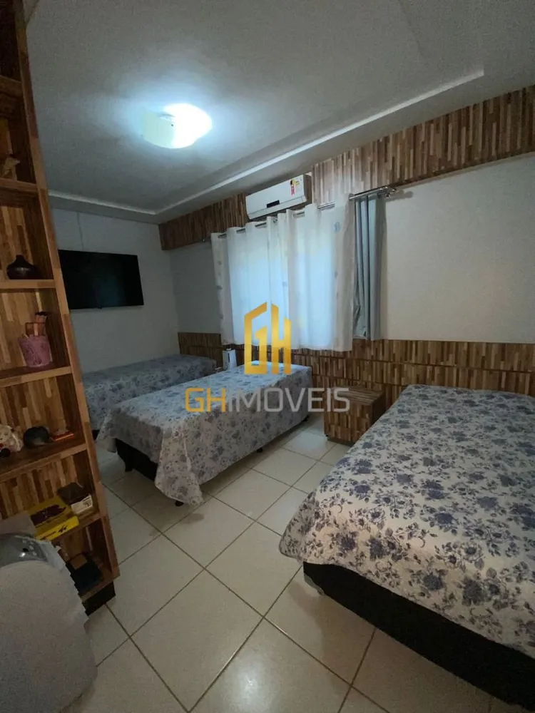 Casa, 2 quartos, 237 m² - Foto 4