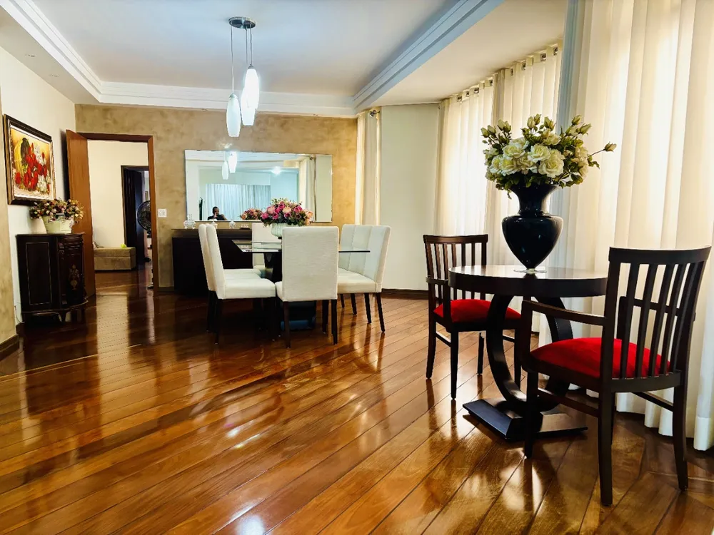 Apartamento, 4 quartos, 210 m² - Foto 1