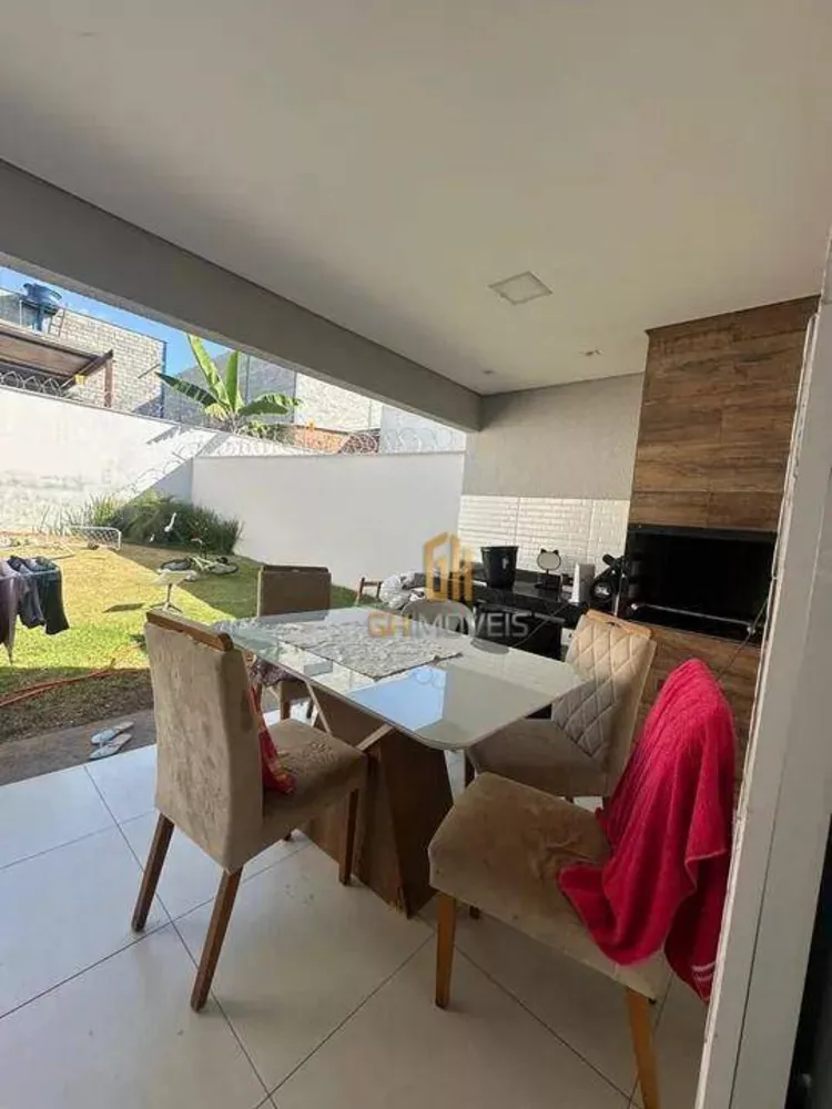 Casa à venda com 3 quartos, 102m² - Foto 8