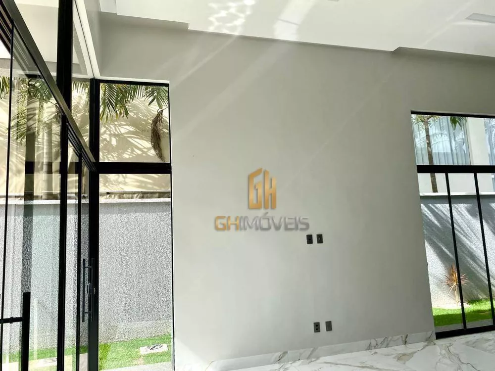 Casa de Condomínio à venda com 3 quartos, 200m² - Foto 4