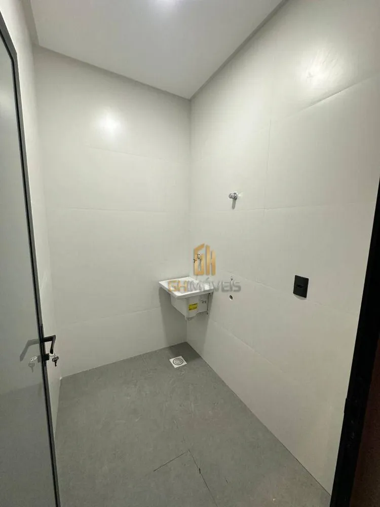 Casa, 3 quartos, 179 m² - Foto 2