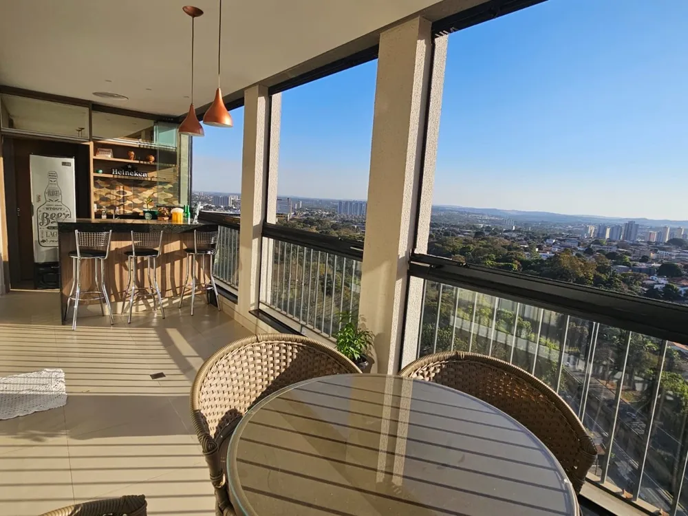 Apartamento, 3 quartos, 124 m² - Foto 1