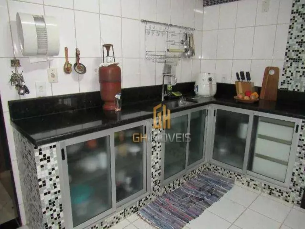 Apartamento à venda com 3 quartos, 87m² - Foto 4