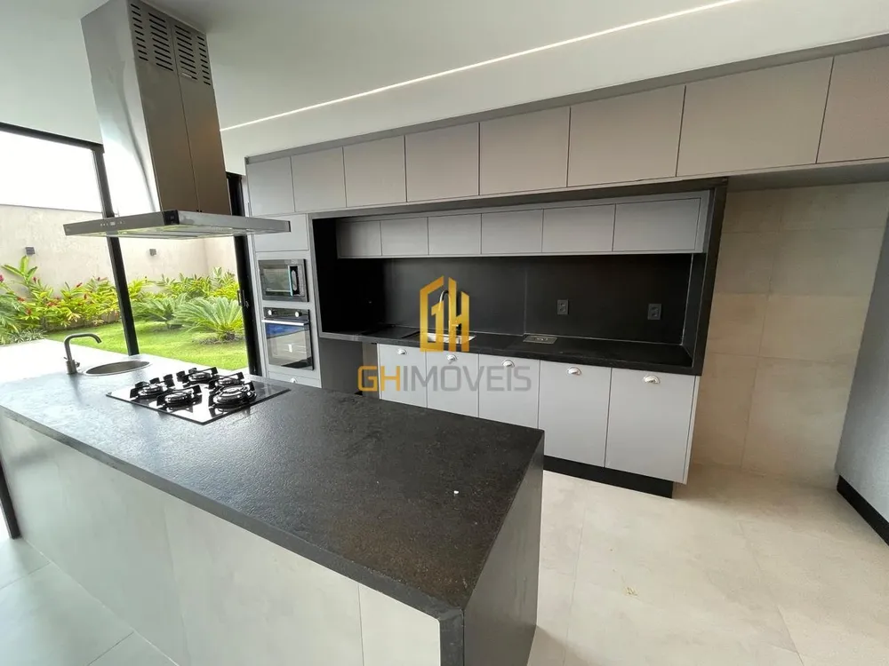 Sobrado, 4 quartos, 283 m² - Foto 2